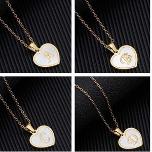 18K Gold plated stainless steel Heart Pendant Necklace NWT